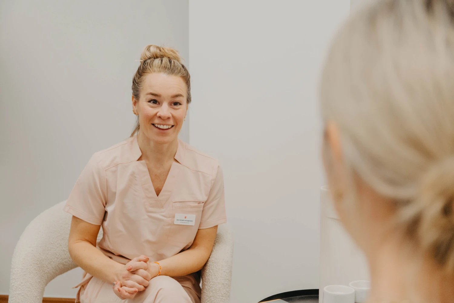 Møte med jordmor hos FAM Klinikk